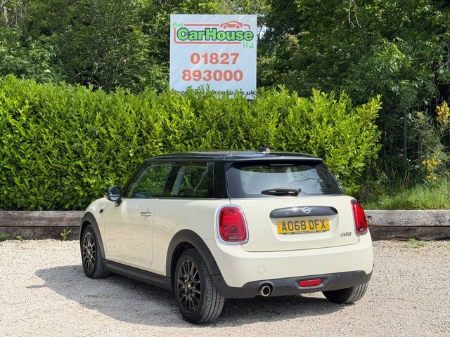 Mini Hatch 1.5 Cooper Hatchback AO68DFX White #3