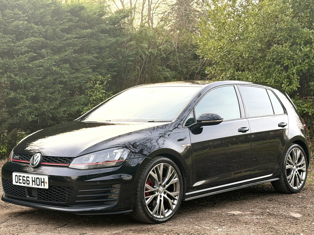 Volkswagen Golf 2.0 Tsi Bluemotion Tech Gti Black