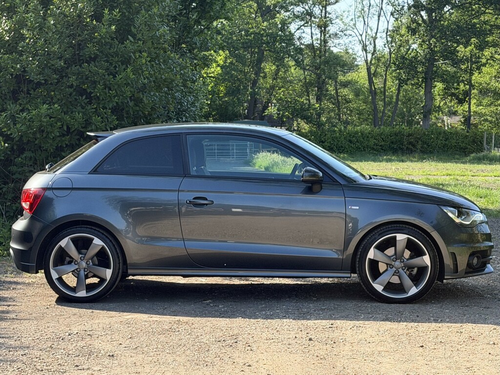 Audi A1 1.4 Tfsi Black Edition Grey #5