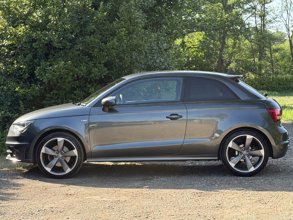 Audi A1 1.4 Tfsi Black Edition Grey