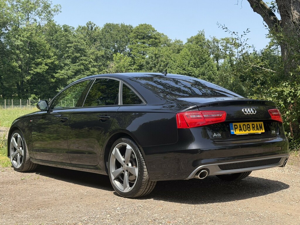 Audi A6 Saloon 3.0 Tdi V6 Black Edition Black #3