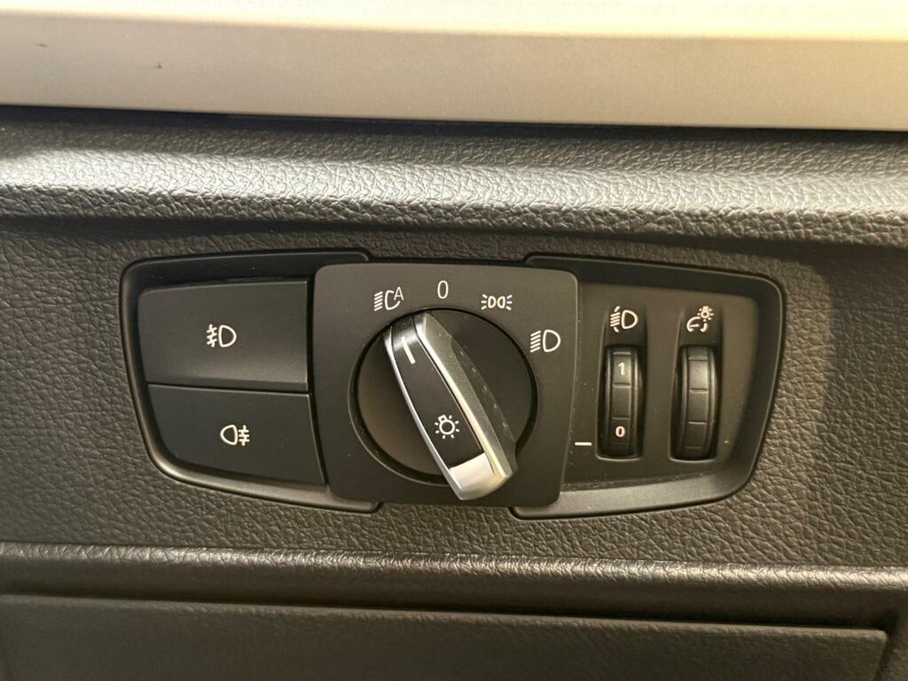 BMW 1 Series 116D Se Silver #17