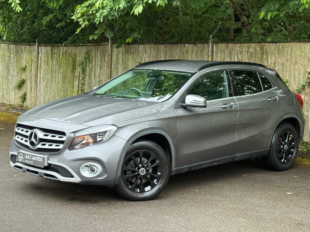 Mercedes-Benz GLA Class Se Grey #3
