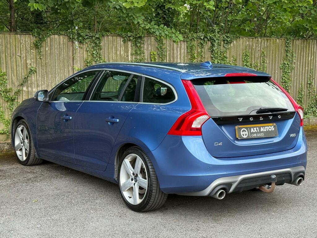 Volvo V60 R-design Lux Nav Blue #4