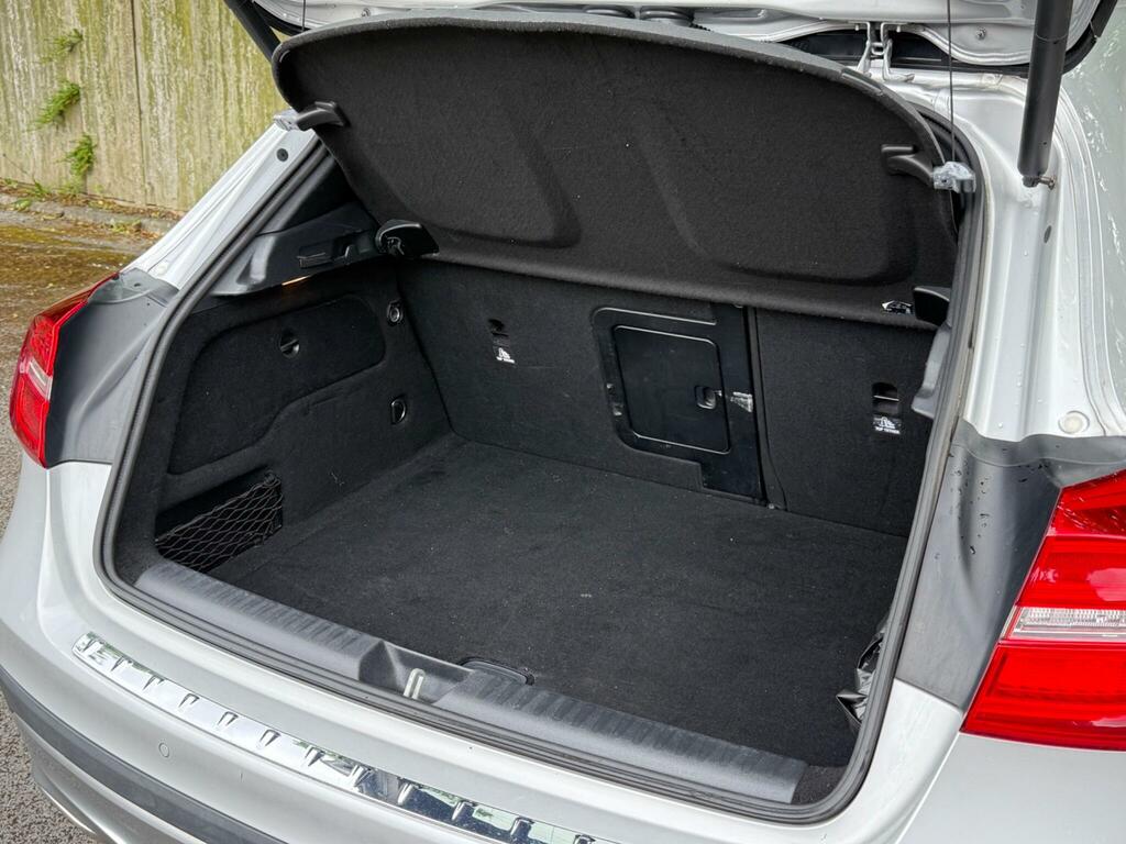 Mercedes-Benz GLA Class Amg Line Grey #33