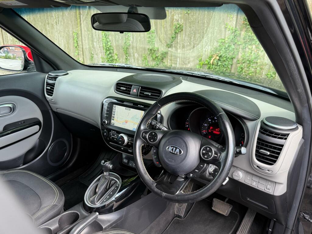 Kia Soul Black #10