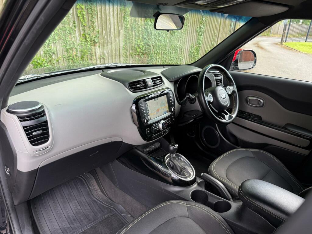 Kia Soul Black #9