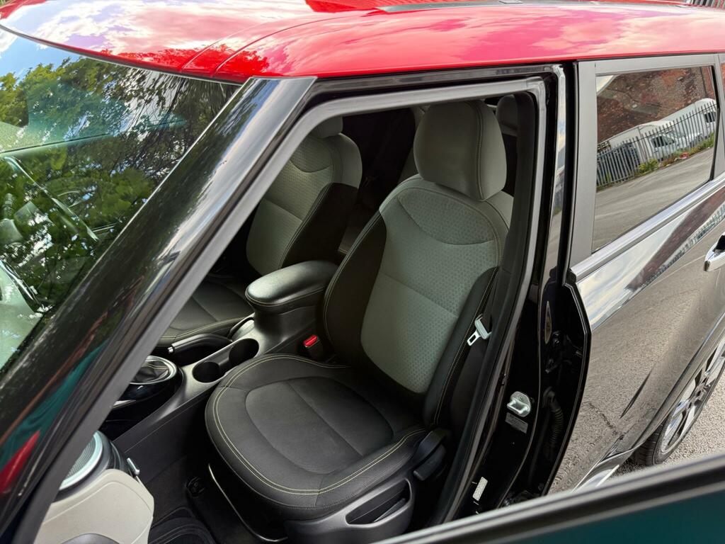 Kia Soul Black #32