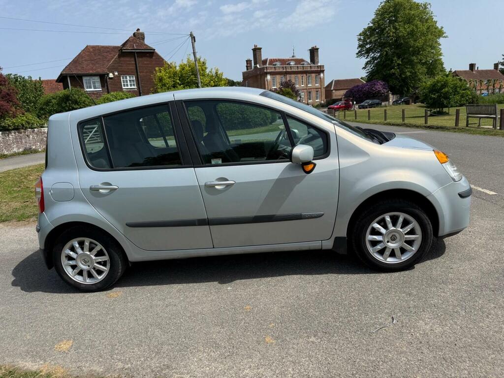 Renault Modus Hatchback 1.6 16V Dynamique 200505 Silver #4