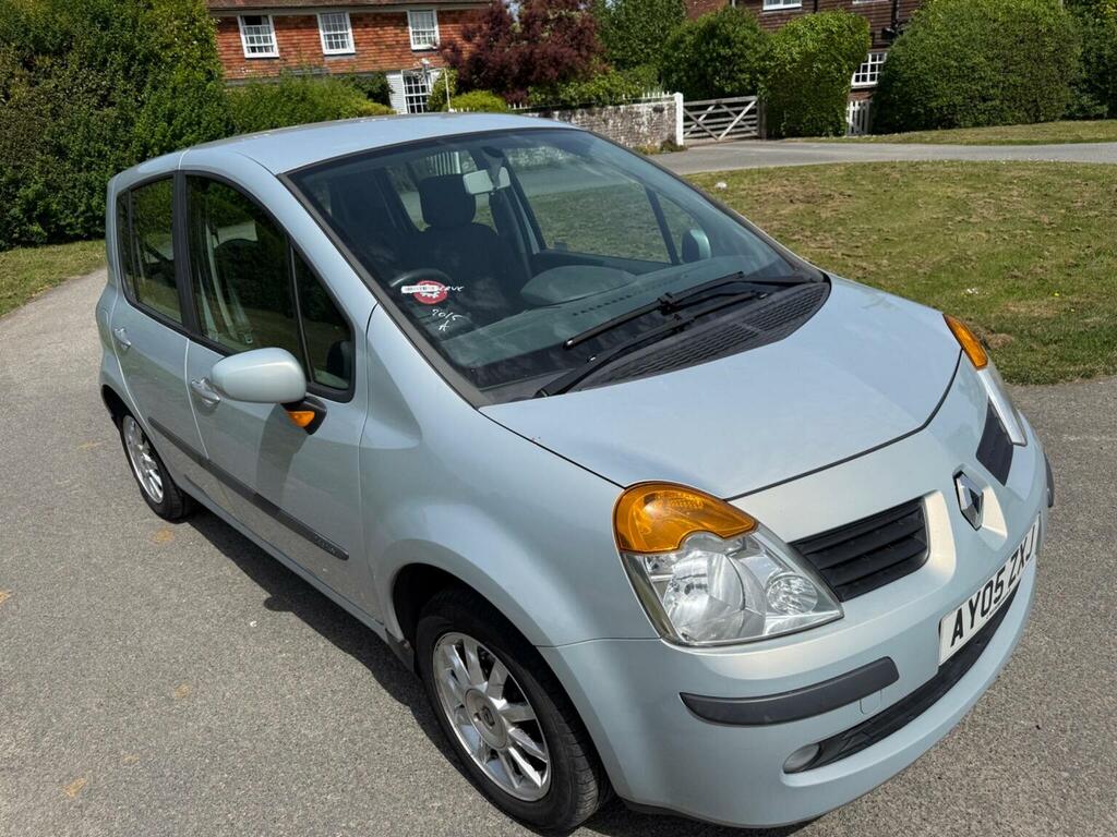 Renault Modus Hatchback 1.6 16V Dynamique 200505 Silver #2