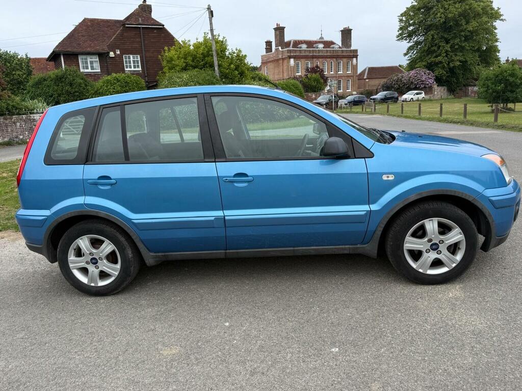 Ford Fusion Hatchback 1.4 Tdci Zetec 201010 Blue #4