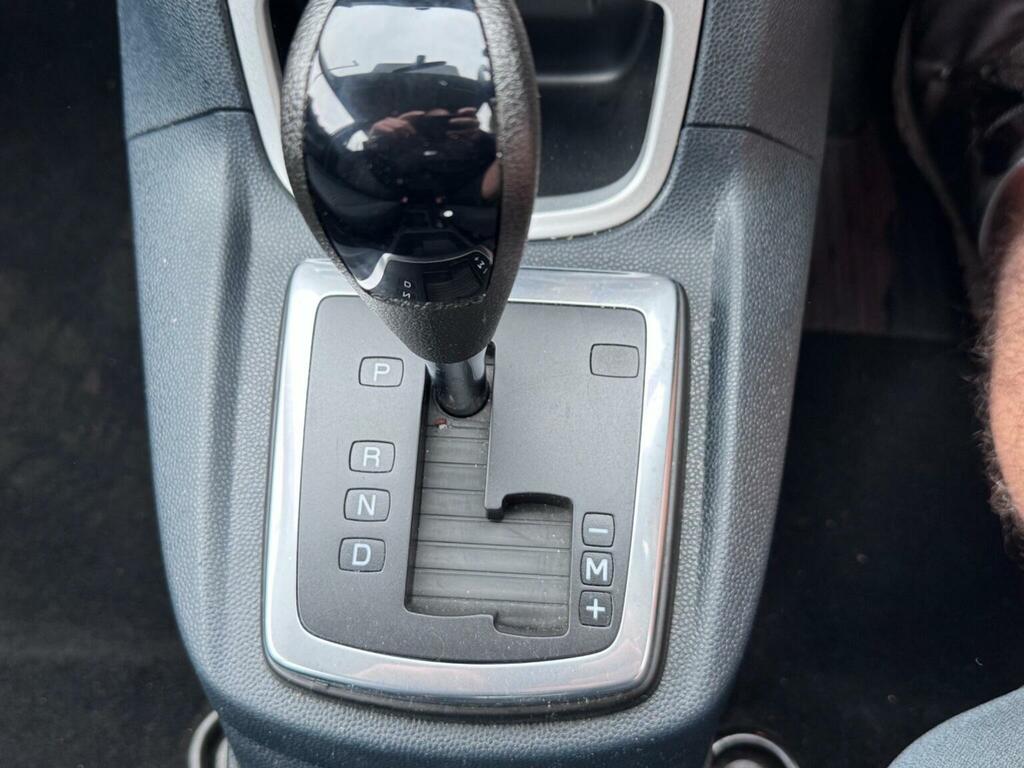 Ford Fiesta Hatchback 1.4 Zetec 201010 Silver #6