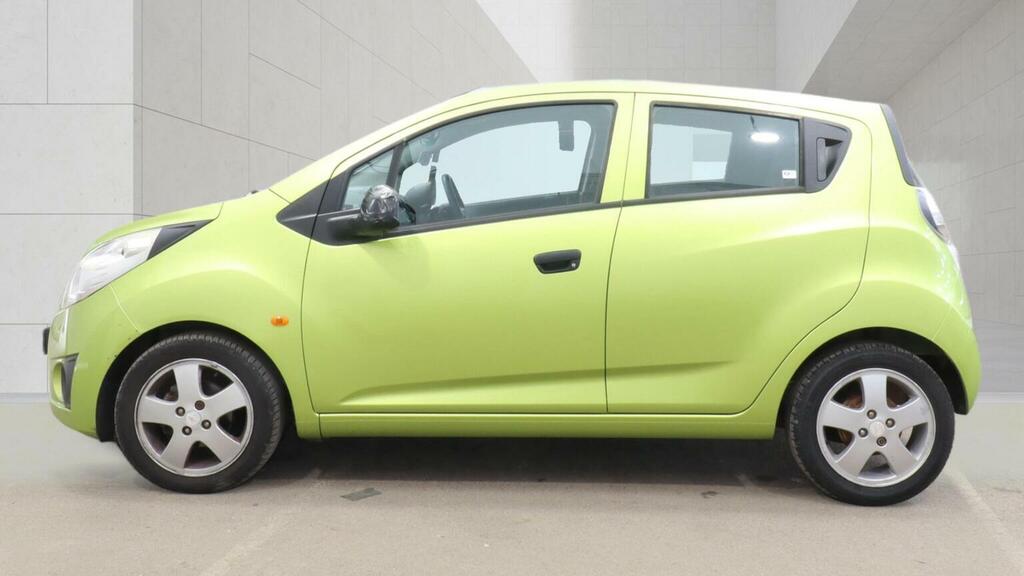 Chevrolet Spark Hatchback 1.0I Euro 5 201111 Green #6