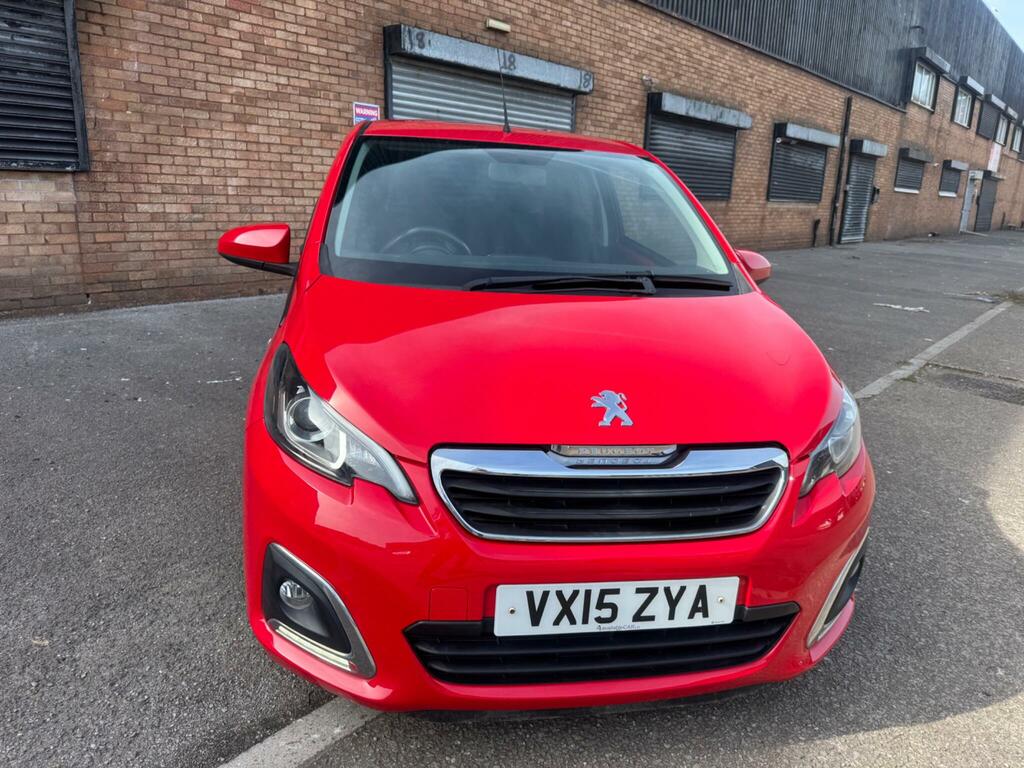 Peugeot 108 1.2 Vti Puretech Allure Euro 5 VX15ZYA Red #3