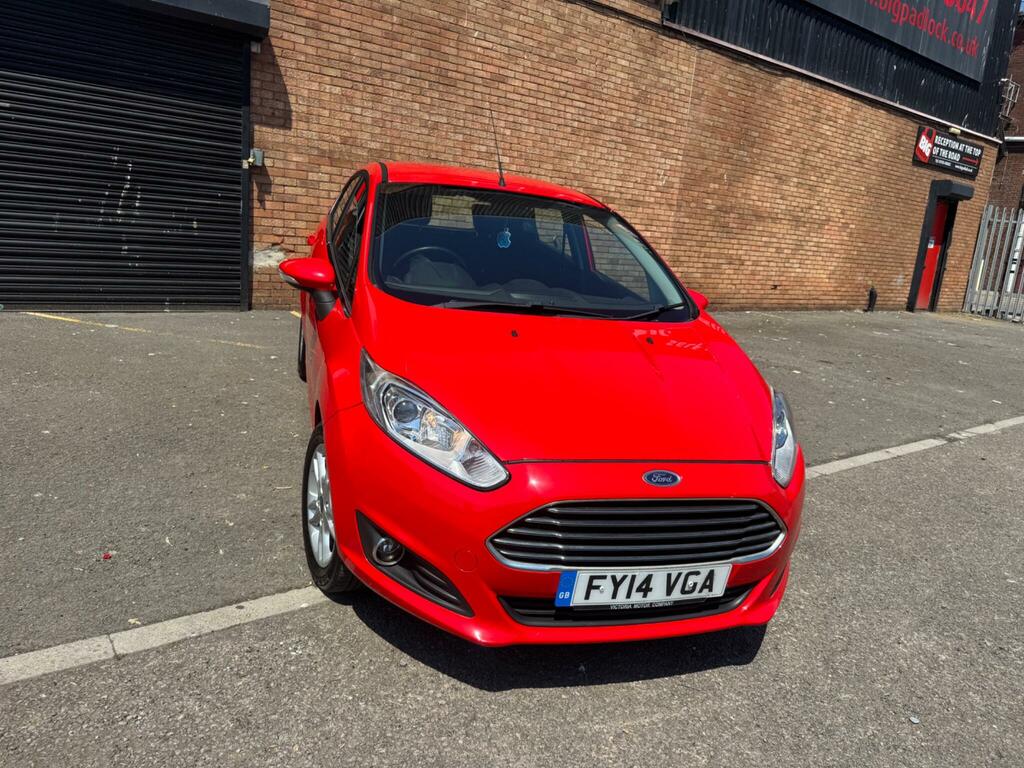 Ford Fiesta 1.5 Tdci Zetec Euro 5 FY14VGA Red #3