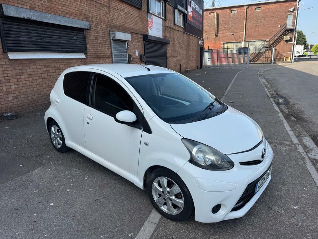 Toyota Aygo 1.0 Vvt-i Move Multimode Euro 5 LG14URT White #2