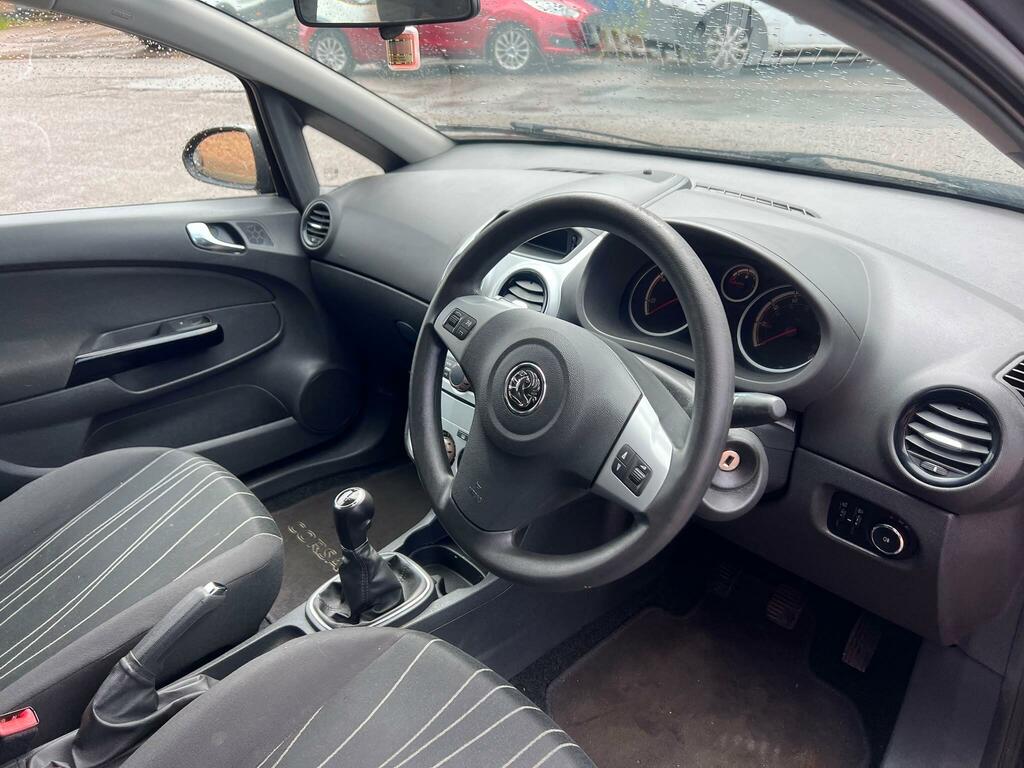 Vauxhall Corsa 1.0 Energy Ecoflex 64 Bhp Red #12