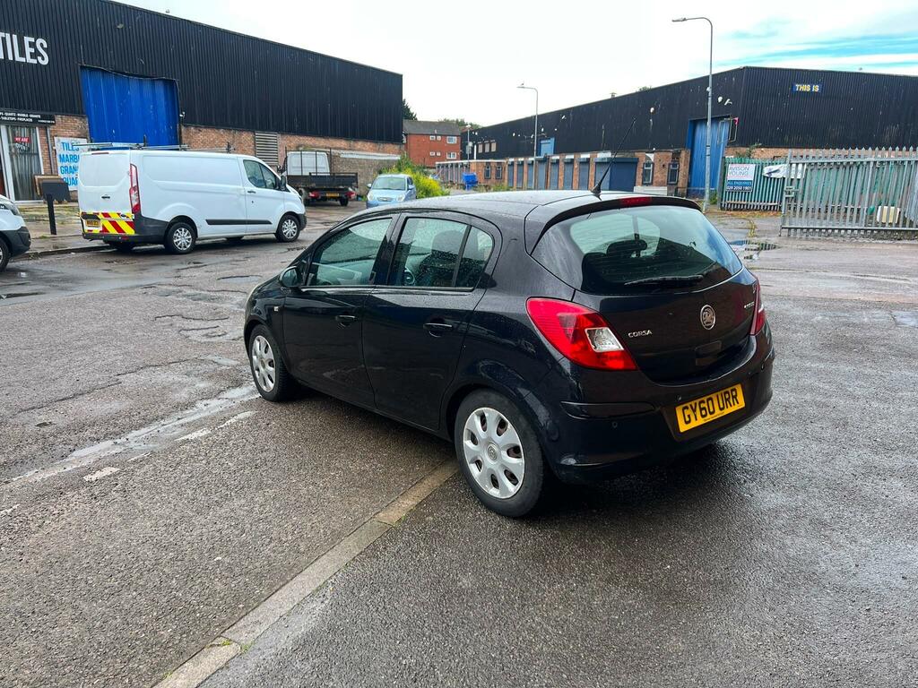 Vauxhall Corsa 1.0 Energy Ecoflex 64 Bhp Red #2