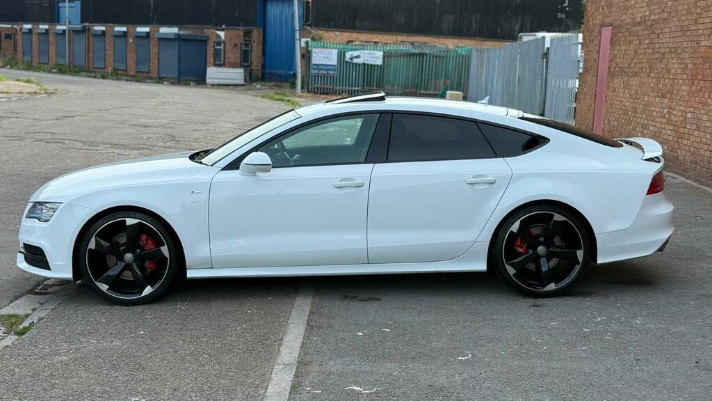 Audi A7 Black Edition White #4