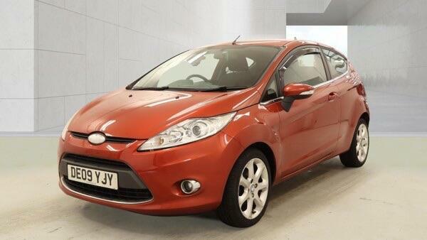 Ford Fiesta 1.25 Zetec DE09YJY Red #2