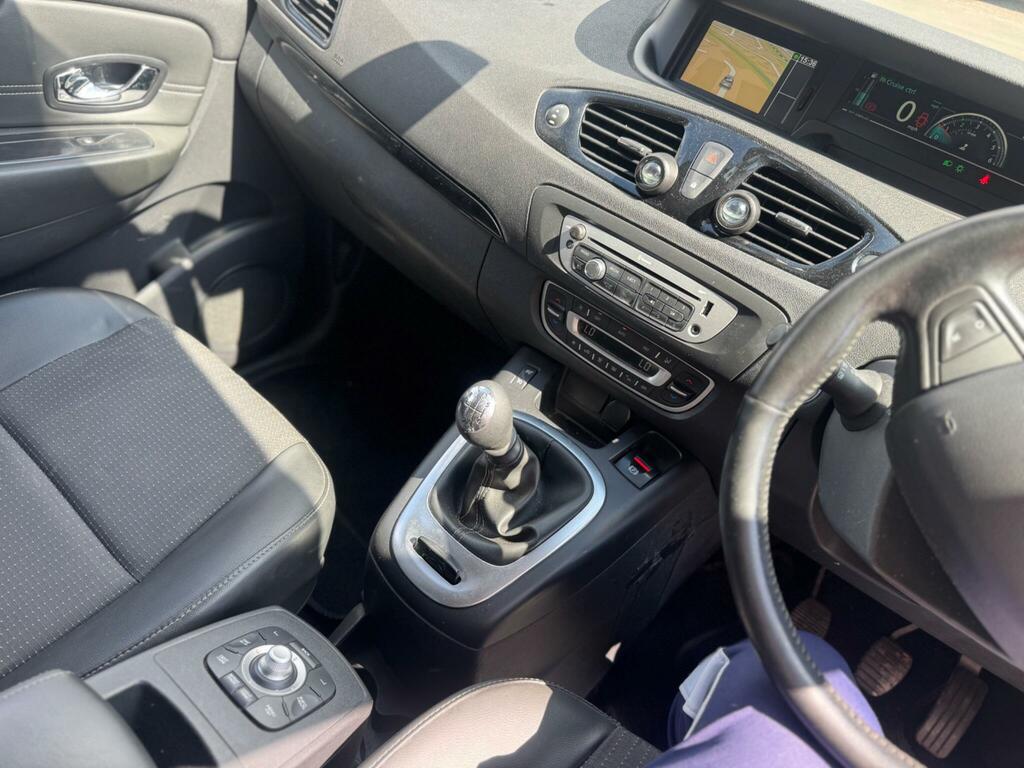 Renault Grand Scenic 1.5 Dynamique Tt Bose Plus Energy Dci Ss 110 B Black #25