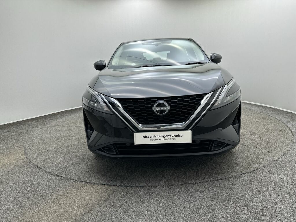 Nissan Qashqai 1.3 Dig-t Mh Acenta Premium YE23XRR Black #3