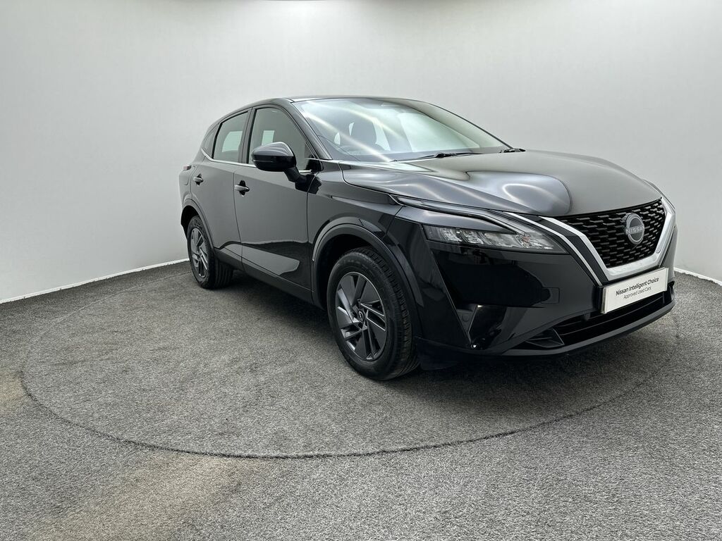 Nissan Qashqai 1.3 Dig-t Mh Acenta Premium Black