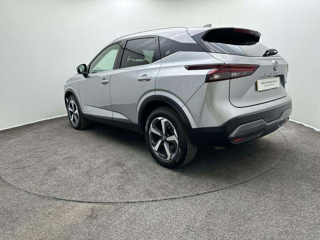 Nissan Qashqai 1.5 E-power N-connecta Glass Roof DN23XCP Silver #6