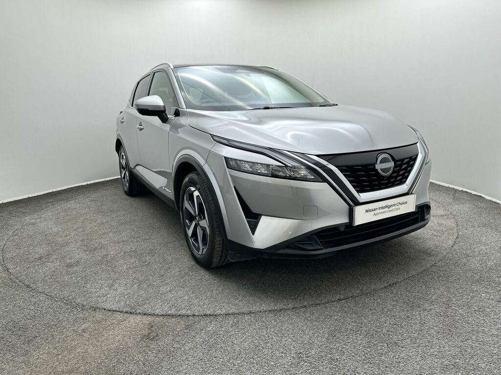 Nissan Qashqai 1.5 E-power N-connecta Glass Roof DN23XCP Silver #2