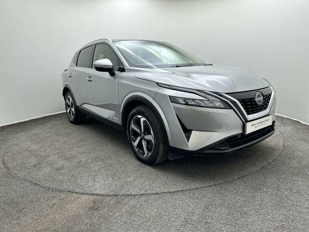 Nissan Qashqai 1.5 E-power N-connecta Glass Roof Silver