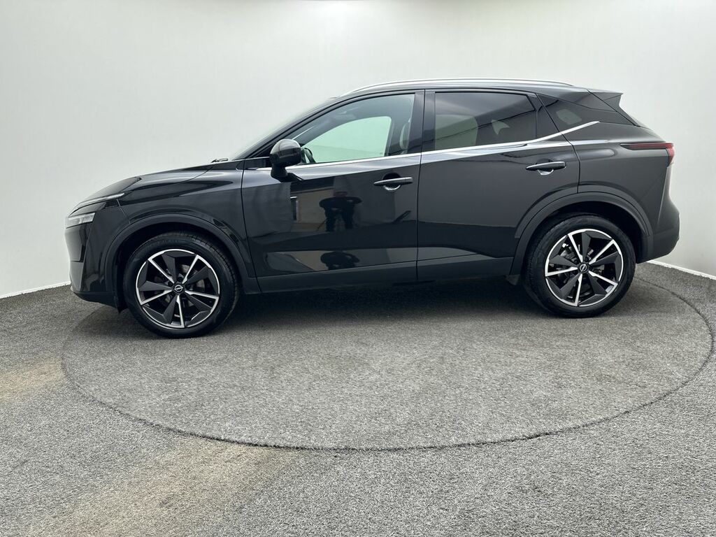 Nissan Qashqai 1.3 Dig-t Mh Tekna FY72BJF Black #5