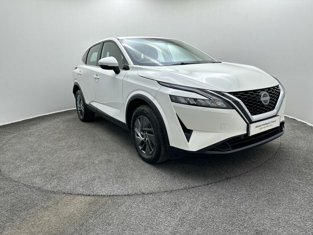 Nissan Qashqai 1.3 Dig-t Mh 158 Acenta Premium Xtronic LN24BRZ White #2