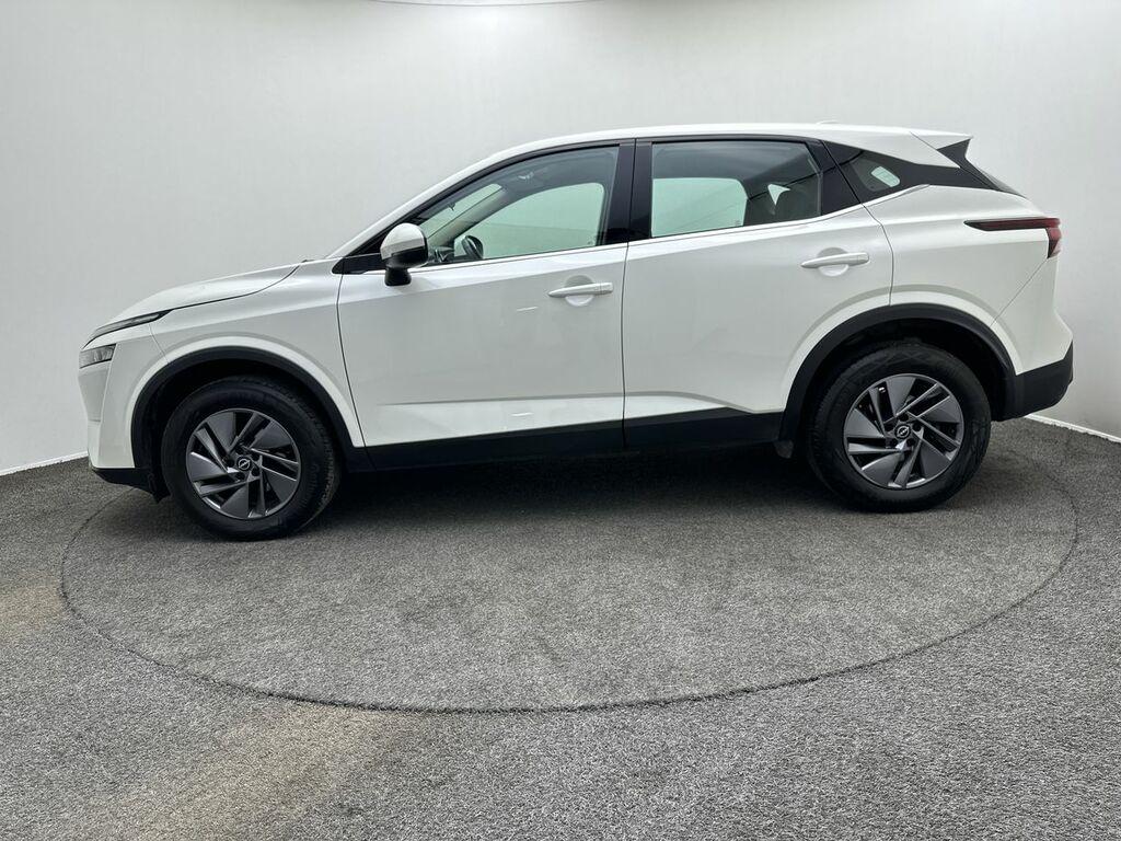 Nissan Qashqai 1.3 Dig-t Mh Acenta Premium DS23GVK White #5
