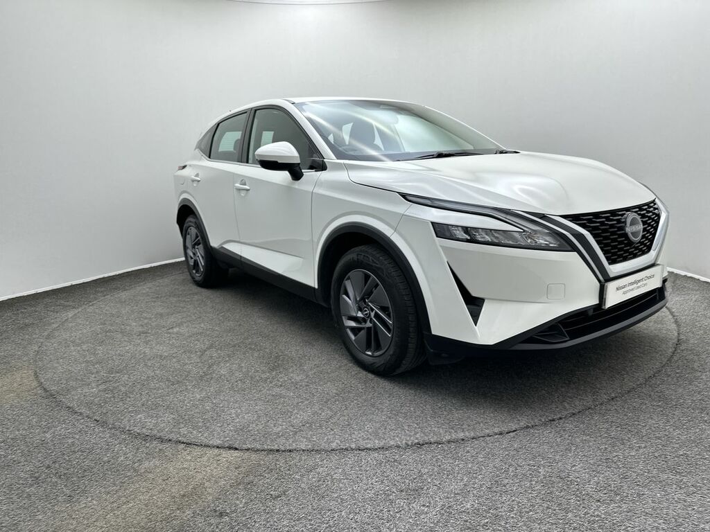 Nissan Qashqai 1.3 Dig-t Mh Acenta Premium White