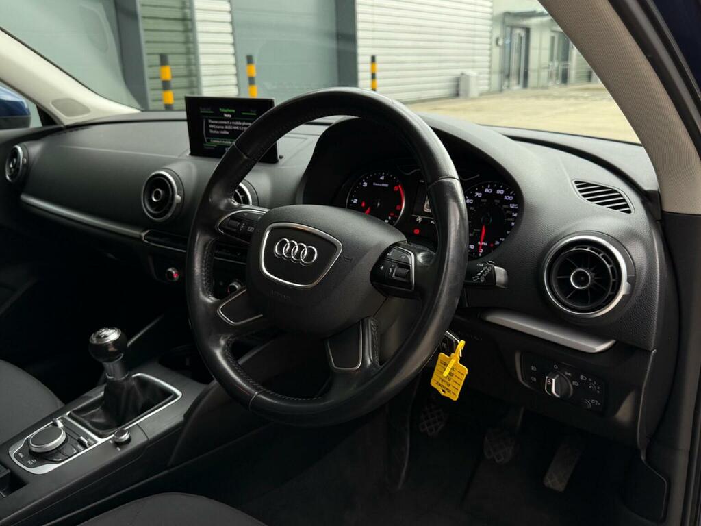 Audi A3 2.0 Tdi Se Technik Sportback Euro 6 Ss YS64ZHZ Blue #2