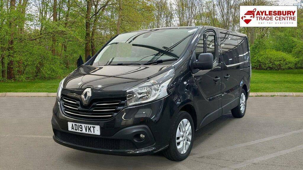 Renault Trafic 1.6 Dci 27 Sport Nav Swb Standard Roof Euro 6 Black #2
