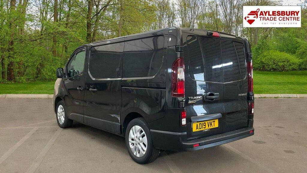 Renault Trafic 1.6 Dci 27 Sport Nav Swb Standard Roof Euro 6 Black #3