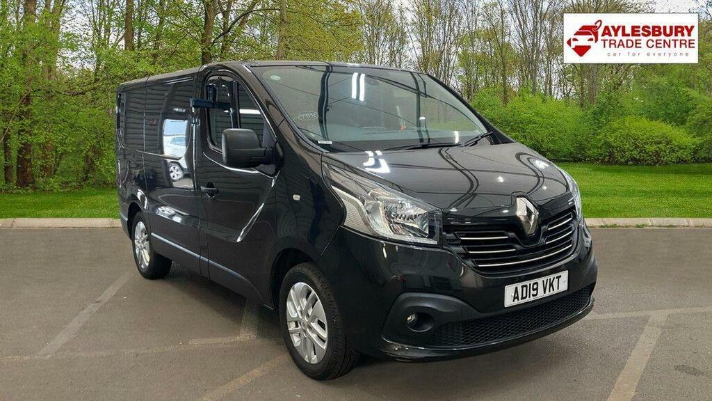 Renault Trafic 1.6 Dci 27 Sport Nav Swb Standard Roof Euro 6 Black