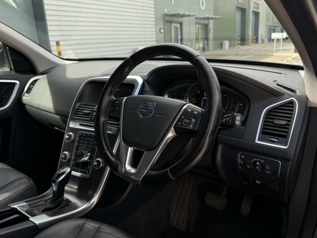 Volvo XC60 Suv 2.4 D4 Se Lux Nav Awd Euro 6 Ss 2 MV16ROH Grey #2