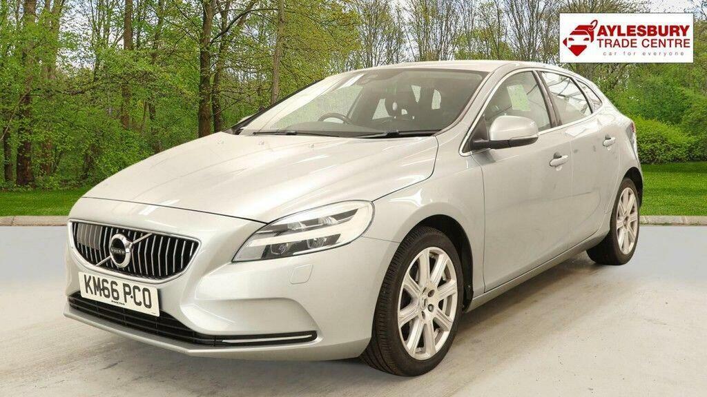 Volvo V40 2.0 D2 Inscription Euro 6 Ss Silver #2