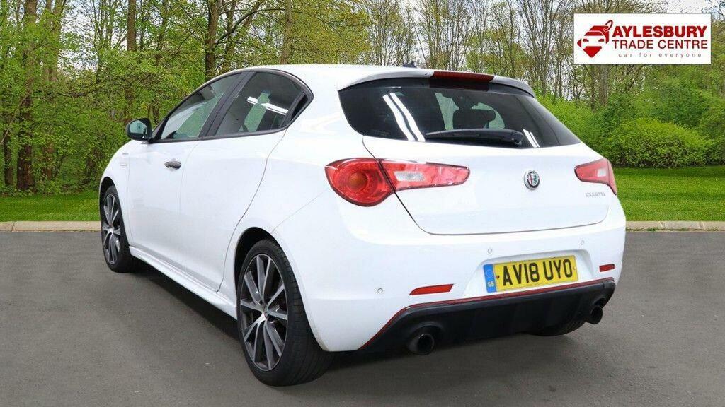 Alfa Romeo Giulietta 1750 Tbi Veloce Tct Euro 6 White #3