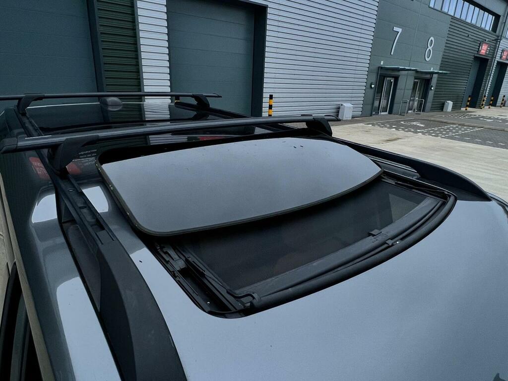 Land Rover Discovery 4 3.0 Sd V6 Hse Luxury 4Wd Euro 5 Ss Grey #3