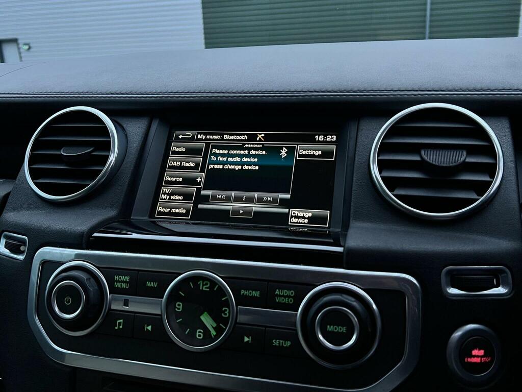 Land Rover Discovery 4 Se Tech Blue #40