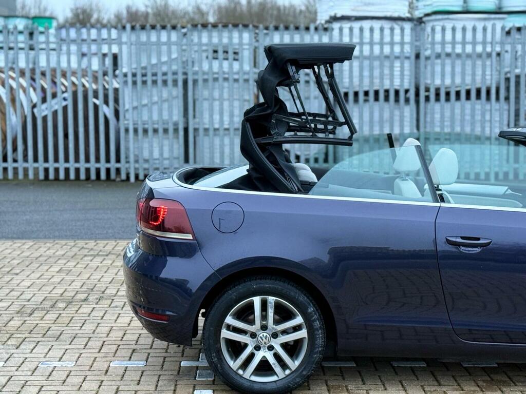 Volkswagen Golf Convertible 1.6 Tdi Bluemotion Tech S Cabriolet Eu HK12OSO Purple #3