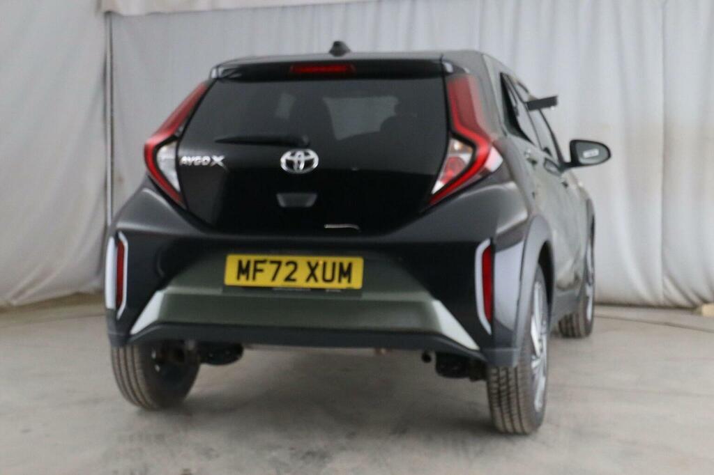 Toyota Aygo X 1.0 Vvt-i Edge Euro 6 Ss Green #3