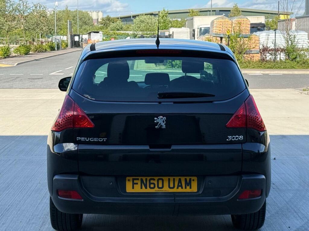 Peugeot 3008 Active Hdi 5-Door Red #7