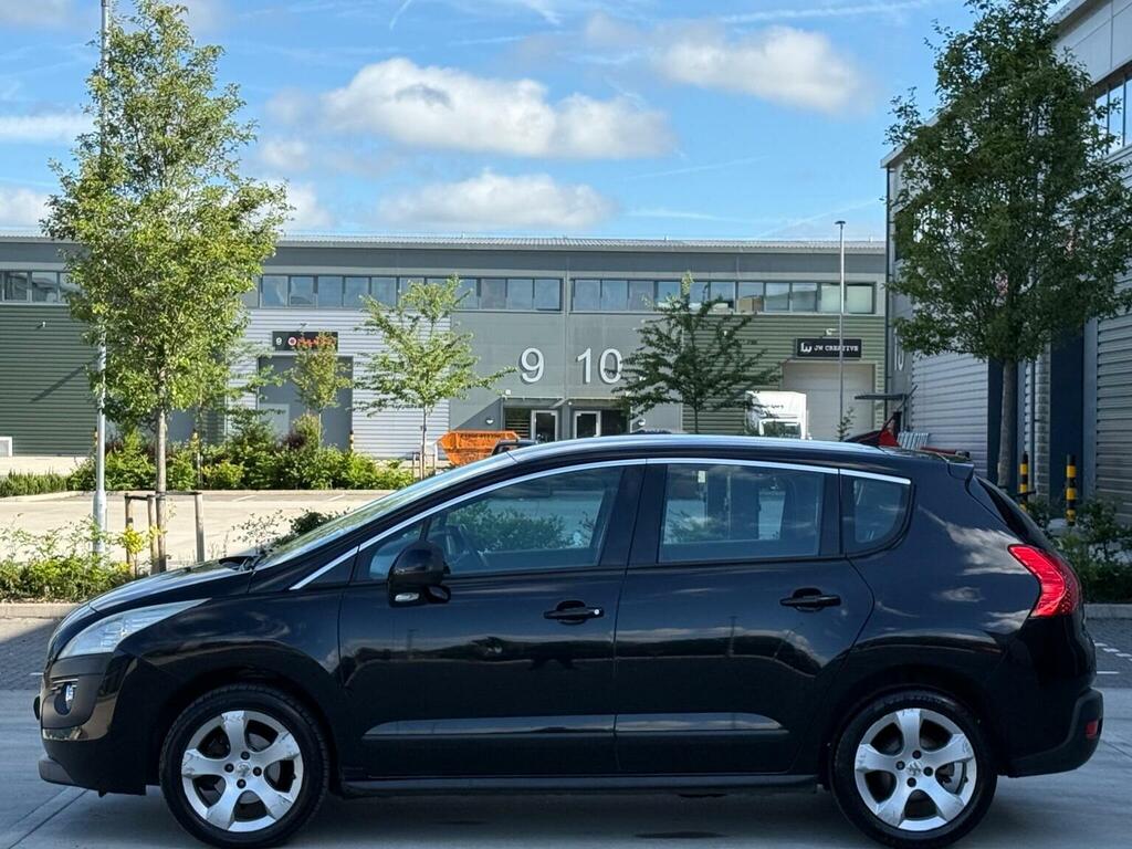 Peugeot 3008 Active Hdi 5-Door Red #34