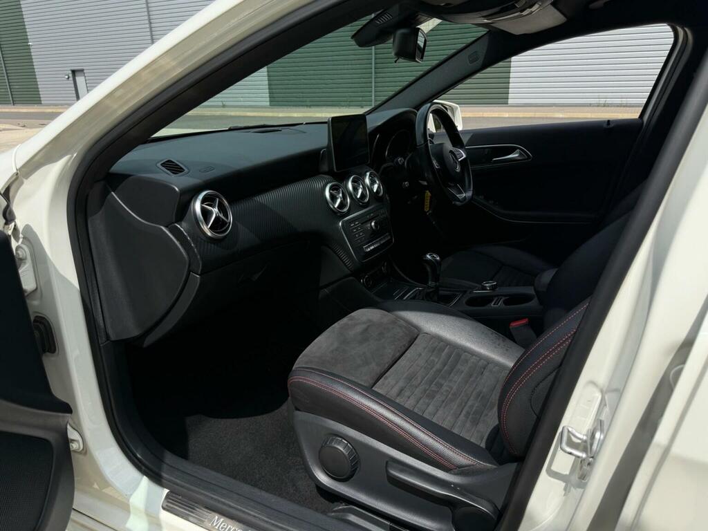 Mercedes-Benz A Class A180 Se Executive Red #82