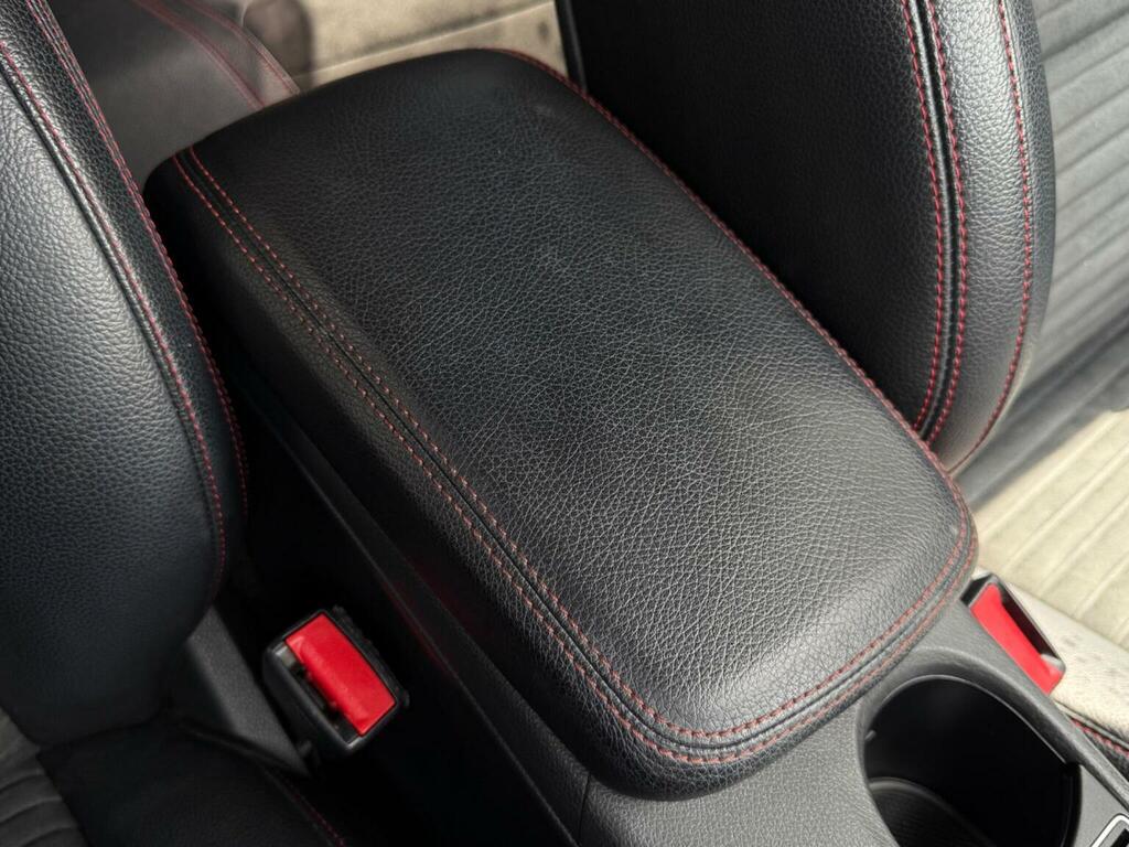 Mercedes-Benz A Class A180 Se Executive Red #80