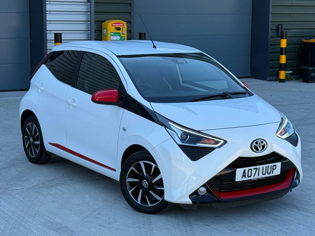 Toyota Aygo 1.0 Vvt-i X-trend X-shift Euro 6 Safety Sense White #4